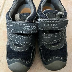 Geox boys shoes EU27